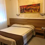 Capri ホテル 3*