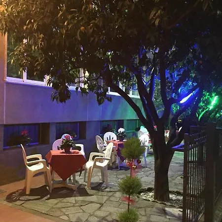 Hotel Capri