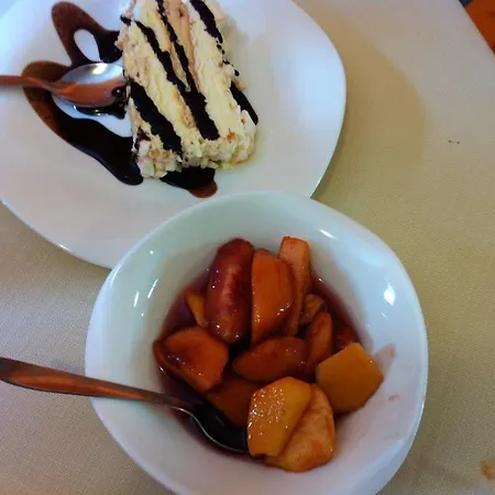 Capri Hotell 3*