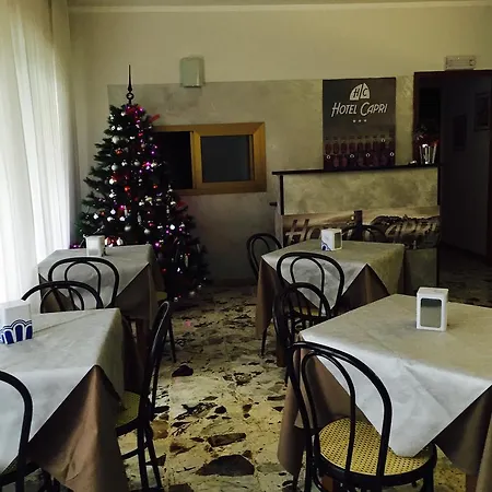 Capri Hotell