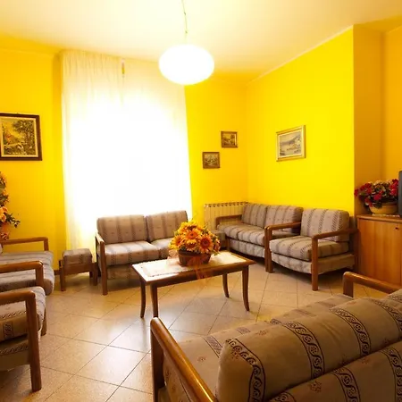 Capri Диано-Марина